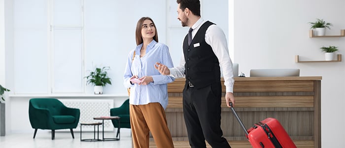 hospitality-staff-showing-empathy